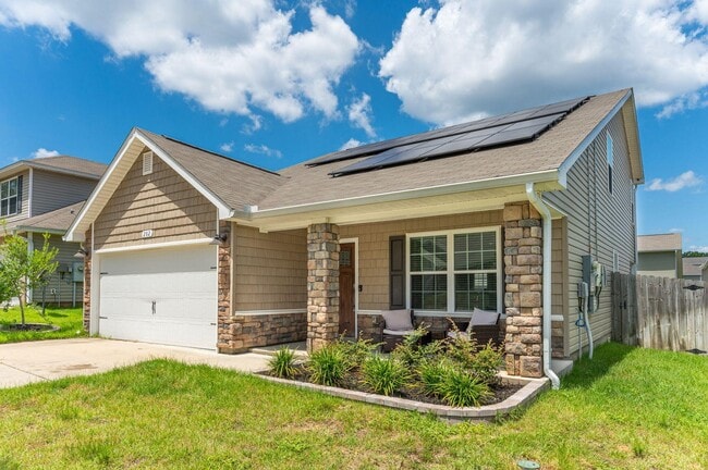 Building Photo - 202 Wainwright Dr