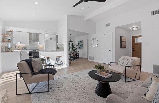 Building Photo - 5506 Salem Walk Dr