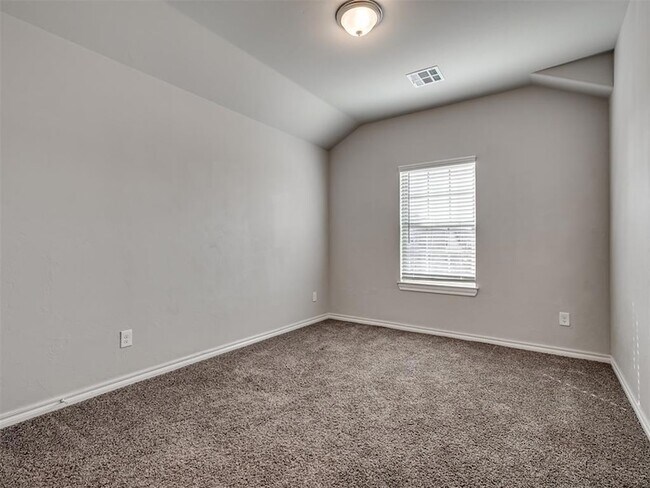 Building Photo - 11133 NW 95th Ct