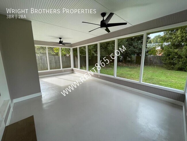 Building Photo - 4709 Lonas Dr