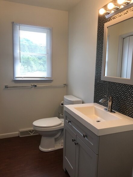 Bathroom-2a - 101 N 6th Ave