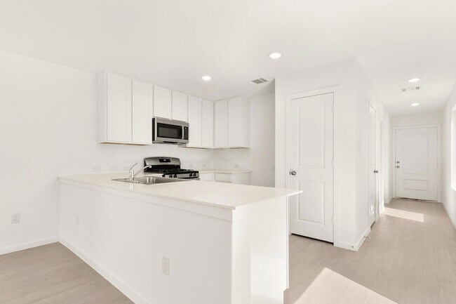 Building Photo - 2914 Carnelian Trl