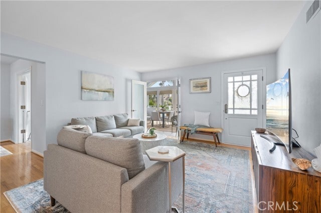 Building Photo - 208 W Avenida De Los Lobos Marinos