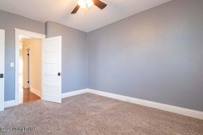 Building Photo - 2112 Maryland Ave