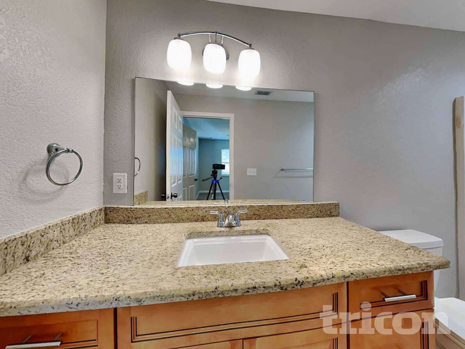 Building Photo - 3632 W Wheeler Rd