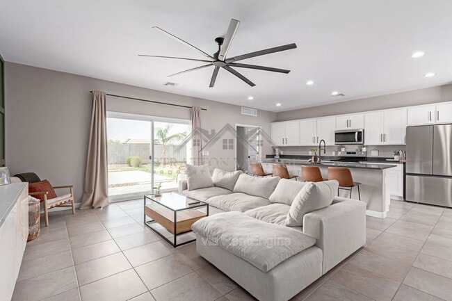 Building Photo - 36728 N Alderney Ct