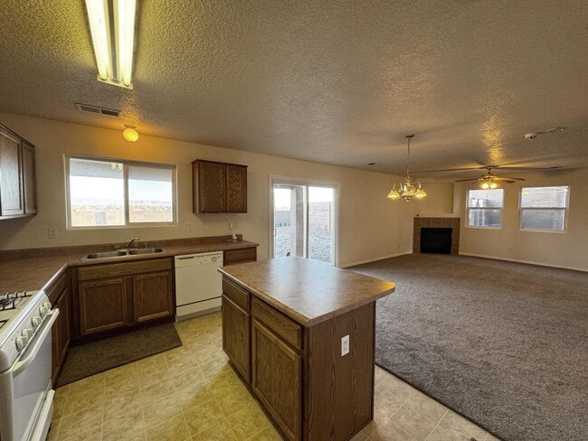 Building Photo - 8300 Bluffs Edge Pl NW