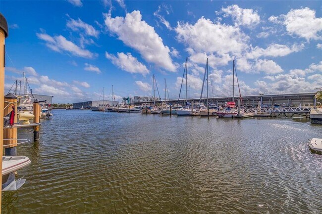 Building Photo - 4908 38th Way S