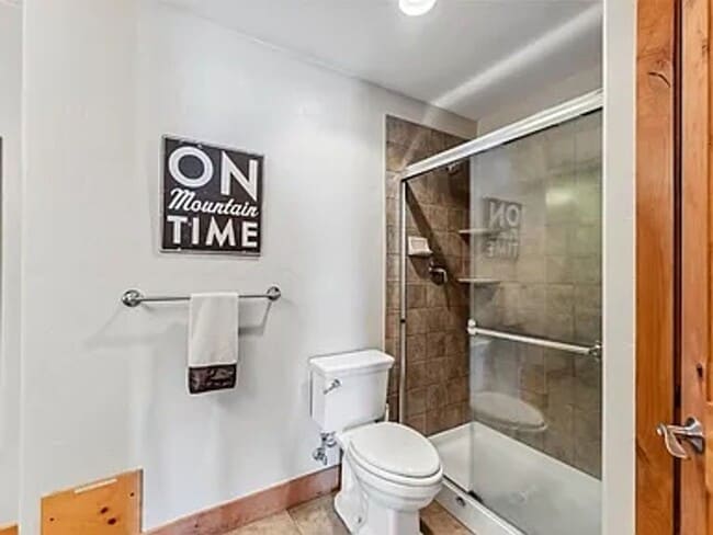 Building Photo - Long Term Rental- Woodworks 6726