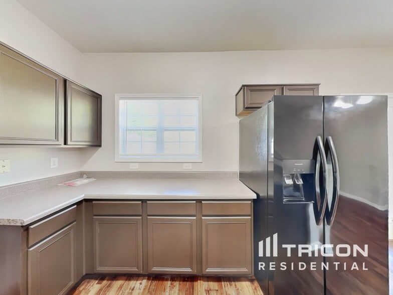 Building Photo - 258 White Mountain Pass