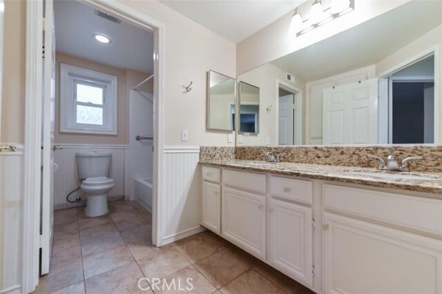 Building Photo - 3510 Fairmont Blvd