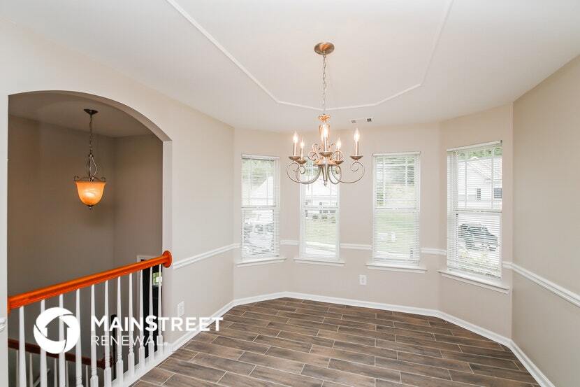 Building Photo - 223 Arbor Dr