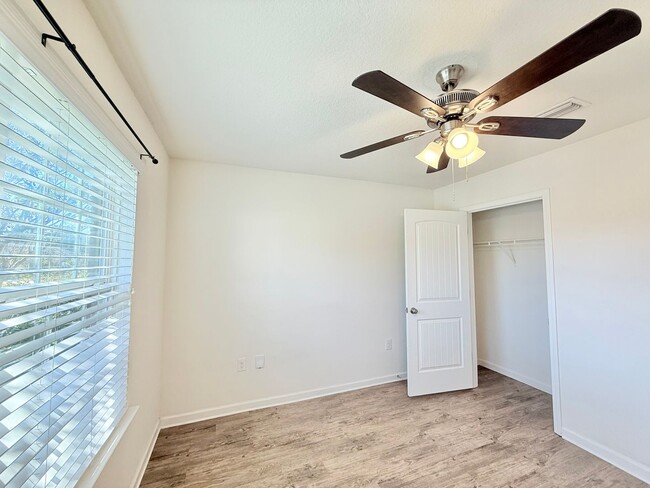 Building Photo - 3-Bedroom Home – Wynfield Subdivision