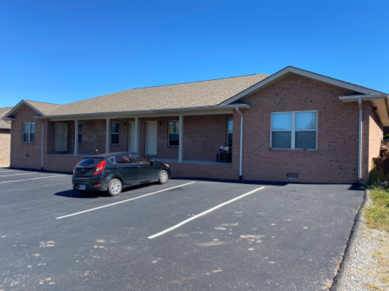 Primary Photo - 211 Old Jacksboro Pike