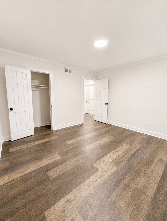 Building Photo - For Rent- 4 bedroom 2 bath remodeled home