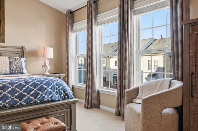 Building Photo - 43002 Marburg Terrace