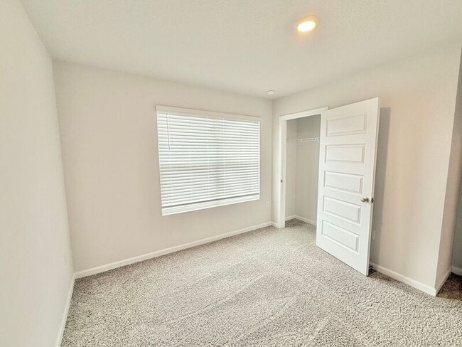 Building Photo - 4384 Winged Elm Ct