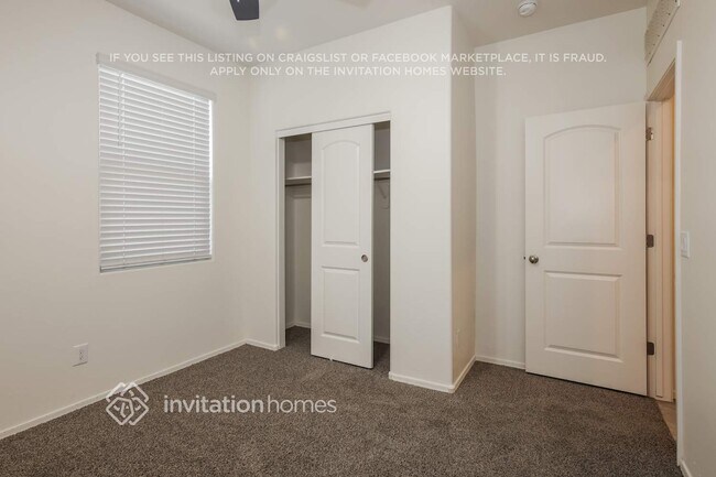 Building Photo - 37746 W Capri Ave