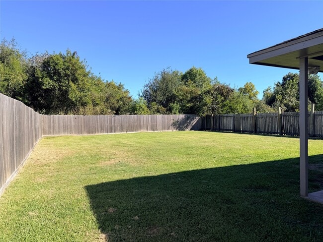 Building Photo - 801 Hudler St