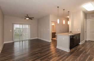 Interior Photo - Vista Pointe at Wild Pines