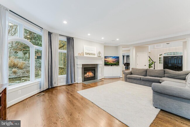 Building Photo - 7814 Crownhurst Ct