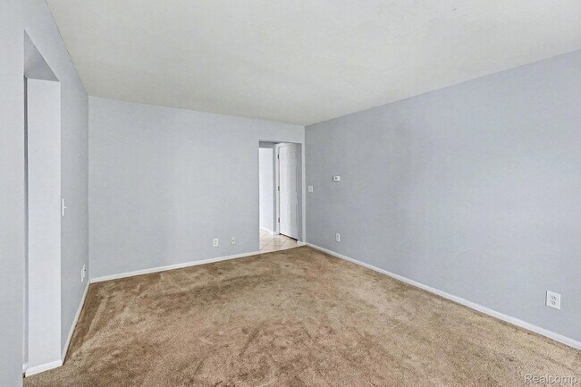 Building Photo - 120 Seward Ave