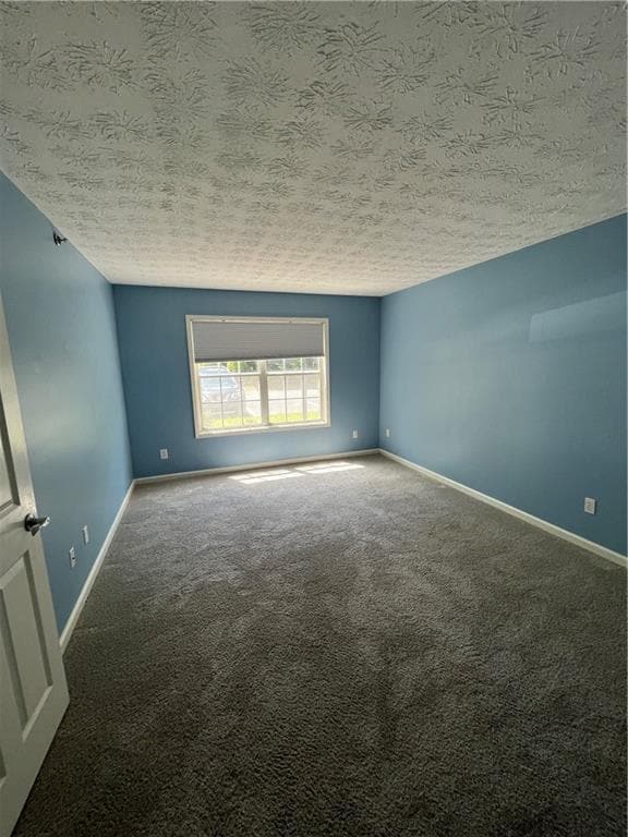 Building Photo - 4161 Riverlook Pkwy SE