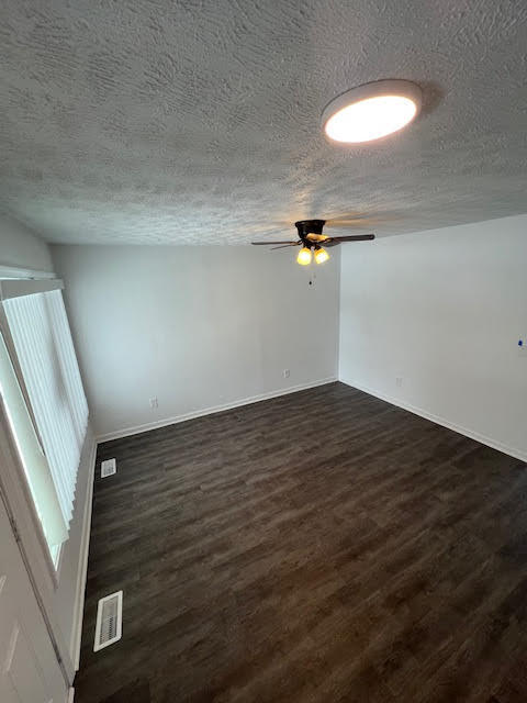 Building Photo - 436 S Washington St