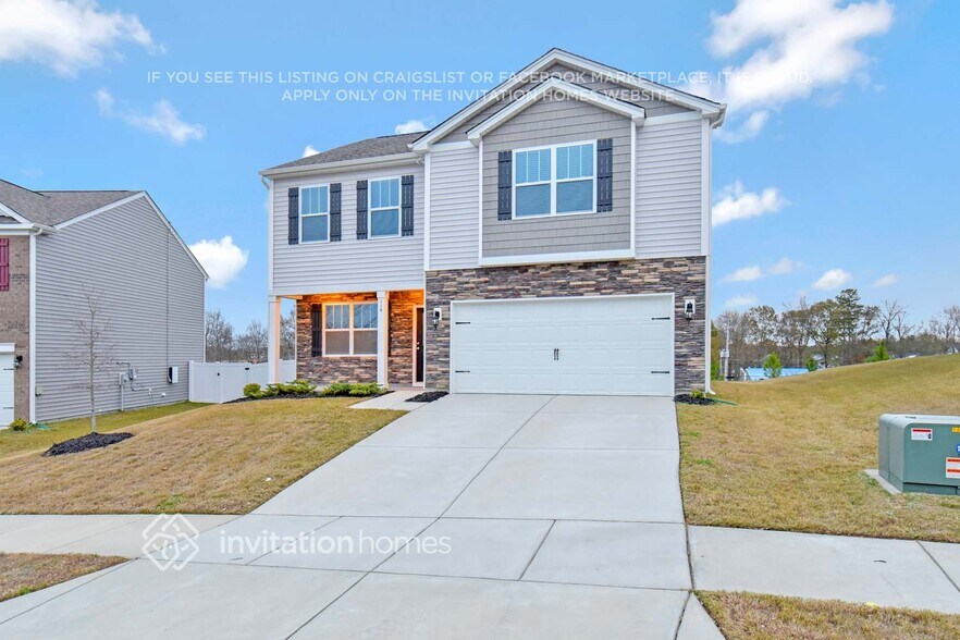 Building Photo - 118 Calderdale Ln