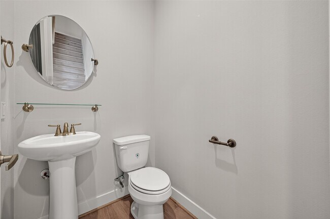 Building Photo - 8802 Hollister Pine Ct