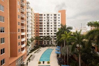 Building Photo - 18800 NE 29th Ave