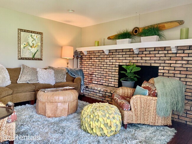 Building Photo - 4 br, 3 bath House - 6942 Roaring Fork Trail