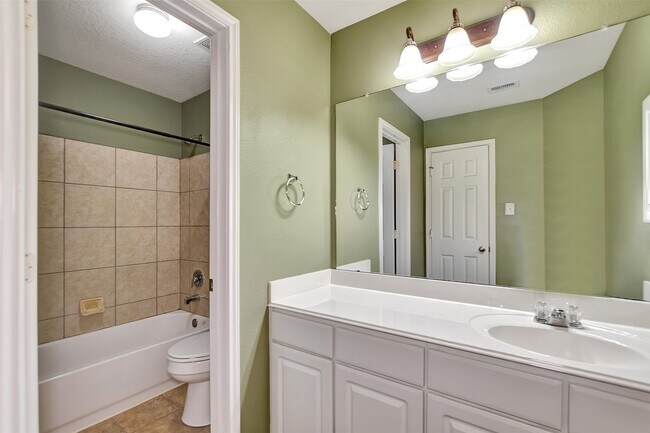Building Photo - 3130 Zephyr Glen Way