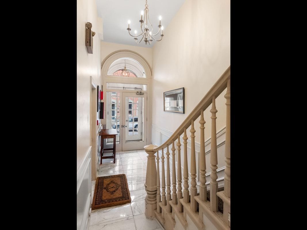 Building Photo - 2122 Spruce St