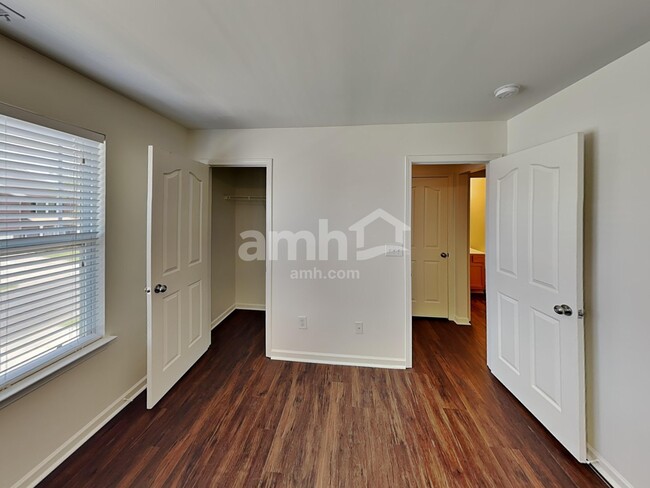 Building Photo - 4811 Spruce Peak Rd