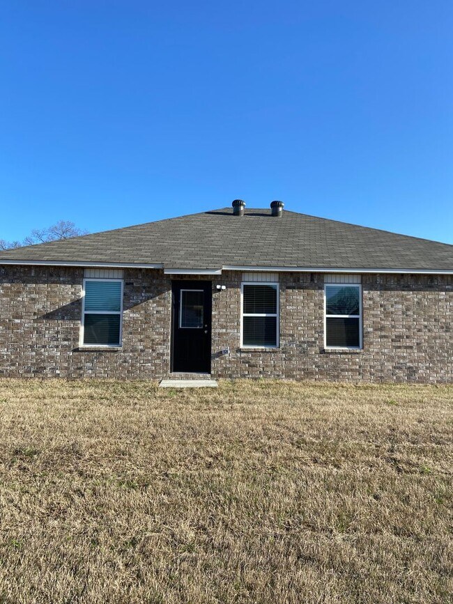 Building Photo - 1605 Ryder St
