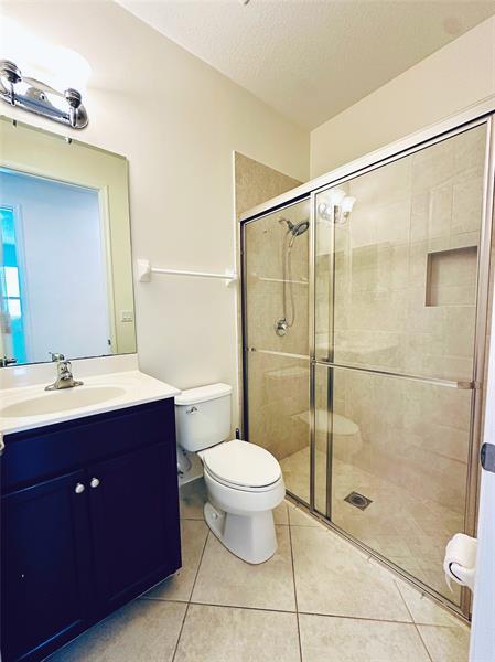 Building Photo - 8836 Sandy Crk Wy