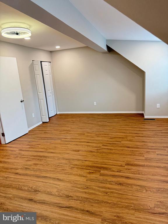 Building Photo - 10285 Ridgeline Dr
