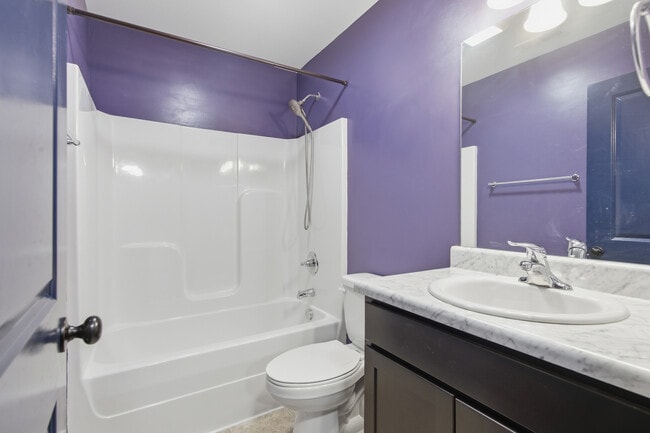 Building Photo - 3104 Husky Way