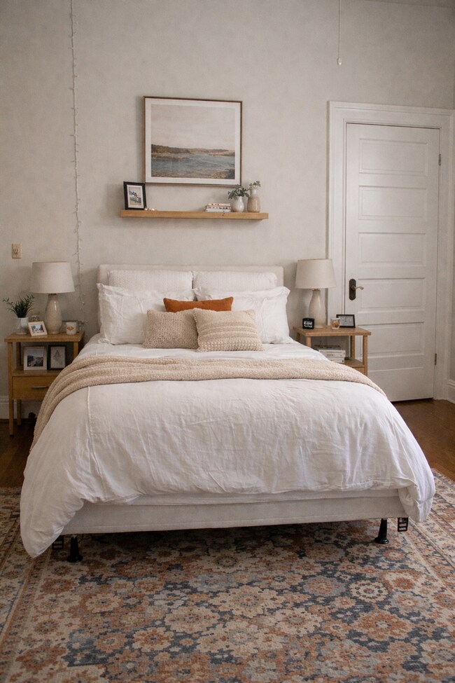 Building Photo - 312 S Upper St