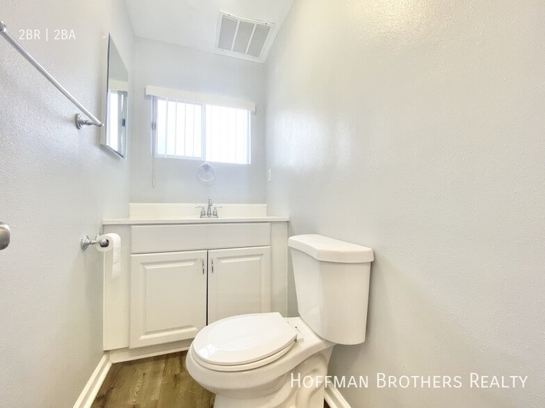 Building Photo - 11502 Eucalyptus Ave