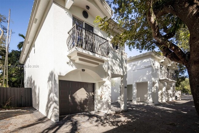 Building Photo - 3138 Virginia St