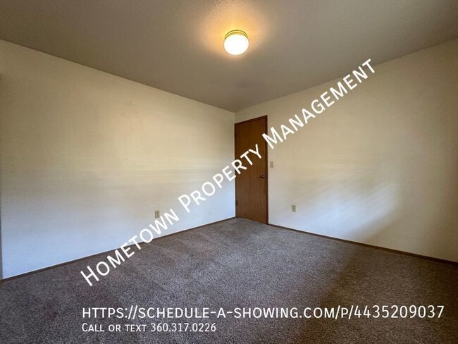 Building Photo - 1/2 Off 1st Month's Rent! - Available Now!!