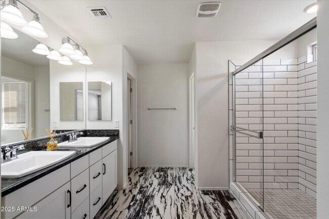 Building Photo - 5152 E Desert Forest Trail