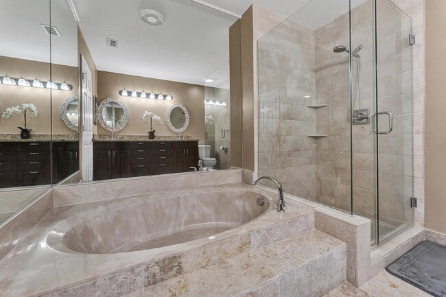 Building Photo - 7888 Granada Pl