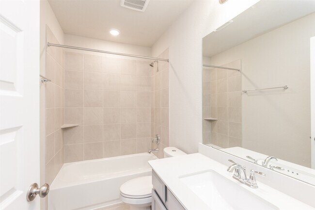 Building Photo - 18484 Sunrise Maple Dr
