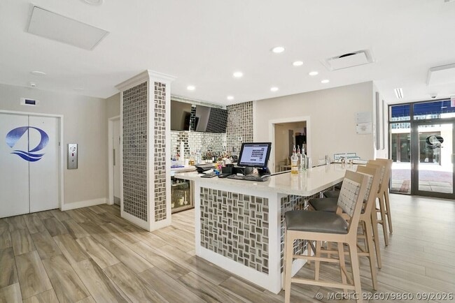 Building Photo - 3966 N Ocean Dr