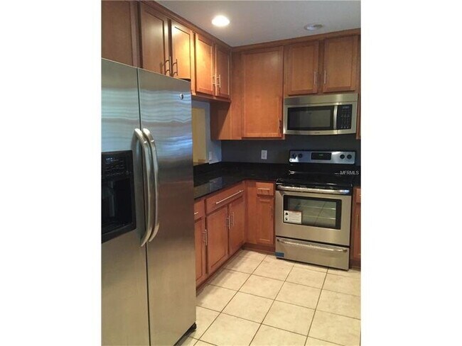 Building Photo - 9634 Charlesberg Dr
