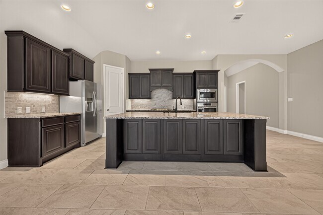 Building Photo - 27124 Holtwood Grove Rd