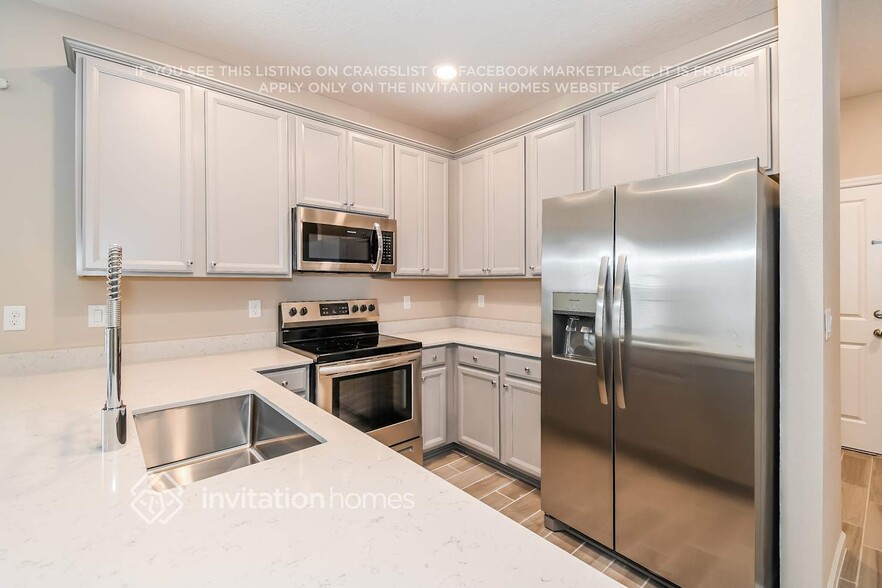 Building Photo - 619 Cherry Ridge Dr